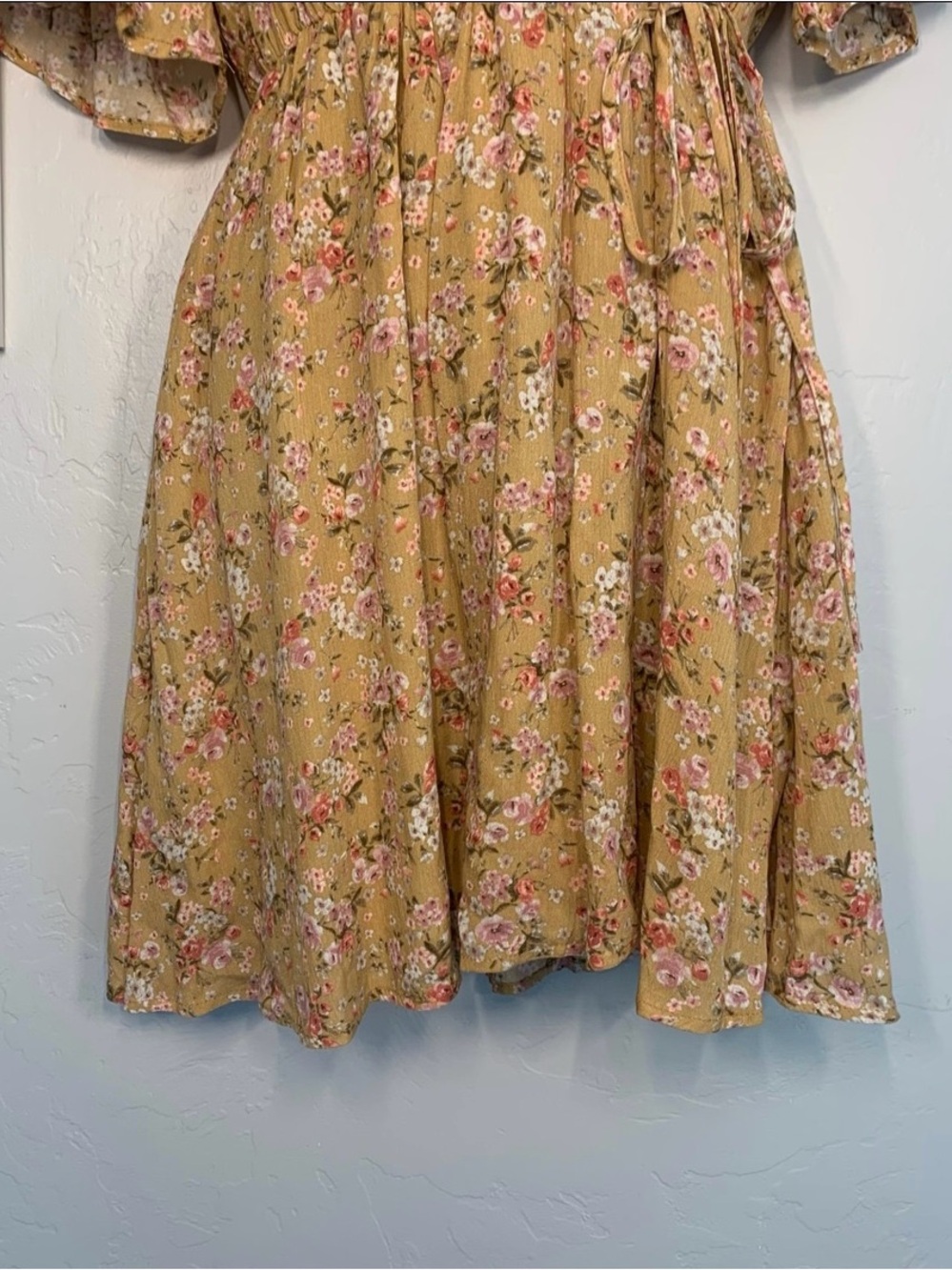 Camellia Brown Pink Floral V Neck Mini Dress Side Tie Flutter Sleeves Large - Picture 4 of 12